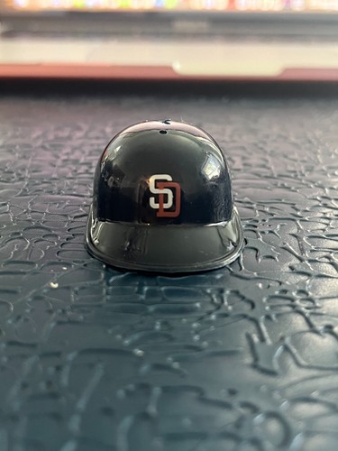 MLB Rawlings Mini Pocket Size Batting Helmets - Picture 27 of 56