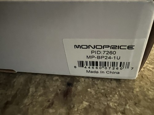 Cadre Monoprice 24 ports PID 7260 - Photo 2/4