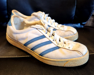 RARE* VINTAGE - 1970s MADE IN FRANCE ADIDAS LOVE-SET SNEAKERS
