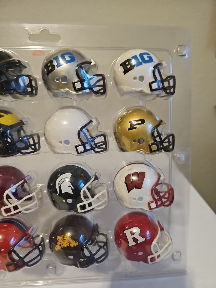 Riddell Big TEN Revolution pocket pro football helmet set. 2" Mini