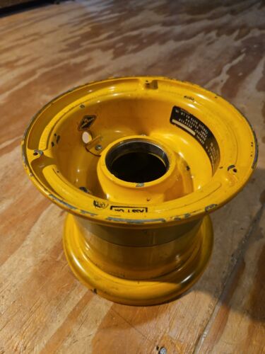 Goodyear 6.00-6 Type III Nose Wheel Assembly 9532186   # 2 - Foto 1 di 19