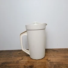 Vintage Perfect Storage #150 Beige Push Seal Pitcher 1980s Plastic Container