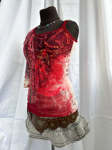 Vintage Y2K Graphic Prink Italian Mesh Top , Leggare Jeans , 00s, $72 - Photo 4