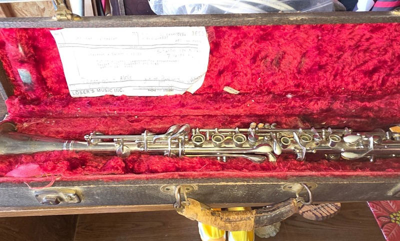 VINTAGE SUPERB SILVER METAL CLARINET