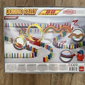 ~EUC~2011 Domino Rally Classic Set Goliath Games 80 Piece 80832