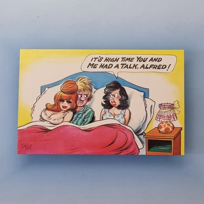 Comic Postkarte um 1975 Menage A Trois Bett Brüste Letch Bamforth & Co