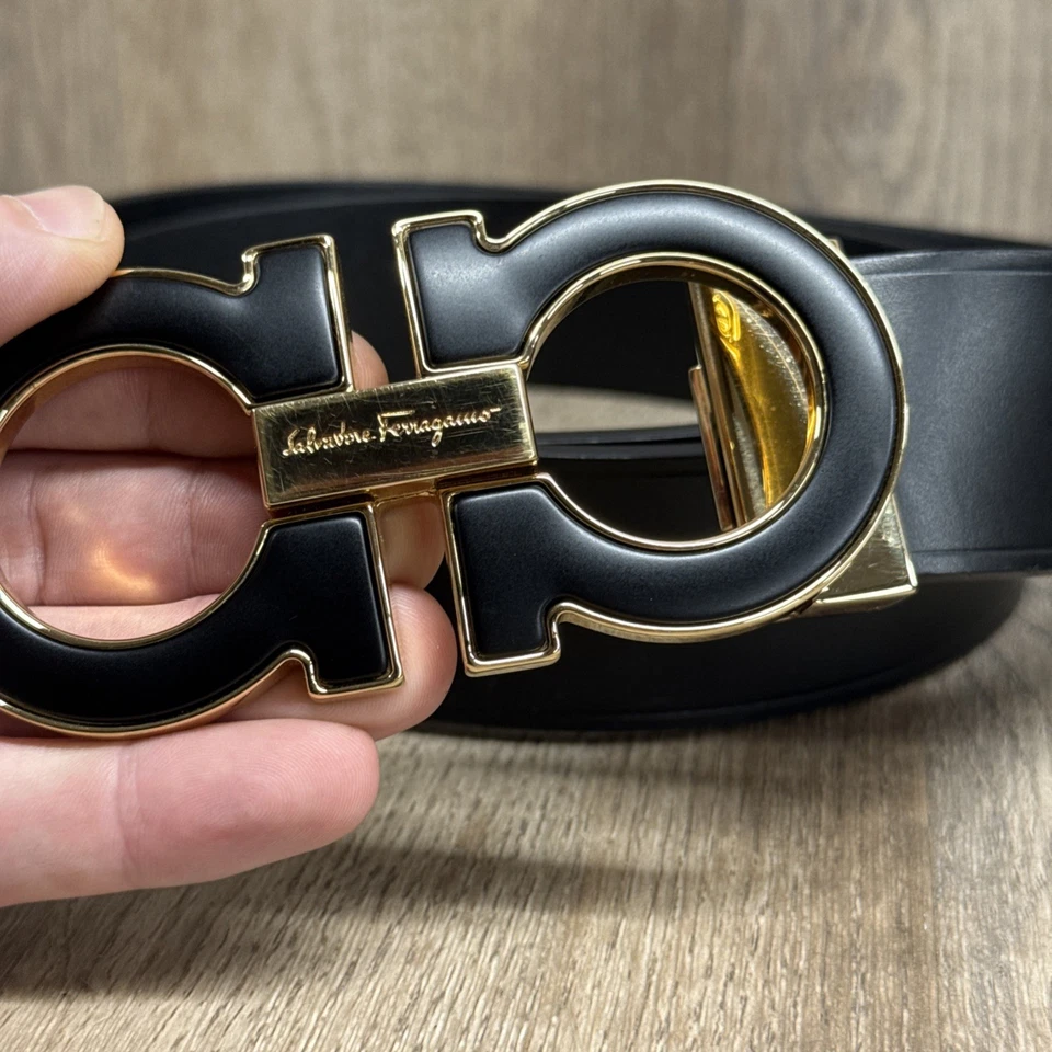 Salvatore Ferragamo 黑金扣腰带 36 码 — 第 3/4 张图片