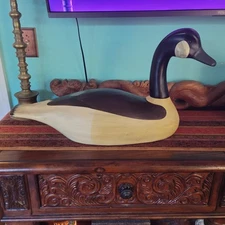 LG Painted Wood Canada Goose Decoy Rustic Folk Art Primitive Cabin Decor 26.5"