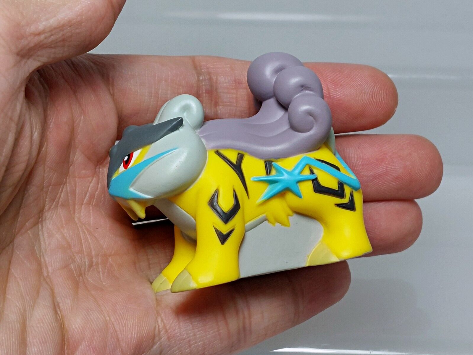 Pokemon RAIKOU sofubi figure 6.5 inches TOMY Nintendo JAPAN IMPORT 1