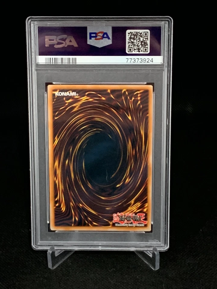 Yugioh LOB Portuguese Revealing Light 1st Edition Super Rare MINT PSA 9 - Image 2 of 2