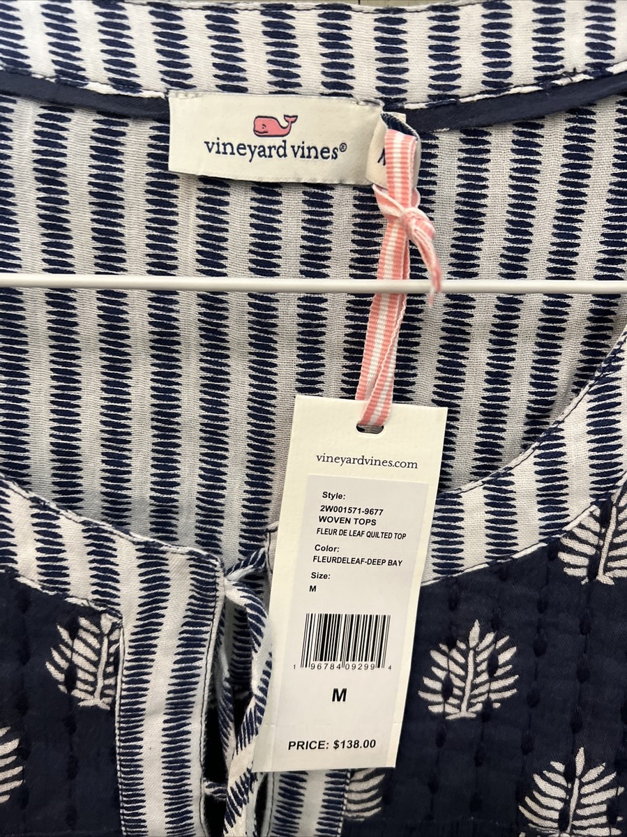 ヴィニヤードヴァインズ Vineyard Vines  Fleur De Leaf Quilted Top レディース シャツ トップス Fleur Vineyard Vines Women Fleur De Leaf Quilted Top Medium New