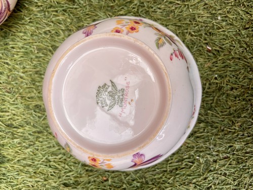 🍃 Vintage Tuscan Fine English Bone China Tea Set – “Montrose” Floral Elegance - Picture 10 of 20