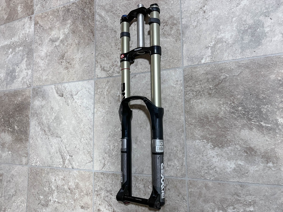 Rock Shox BOXXER フロントフォーク コラム長20 径1-1/8 Straight 1 1/8