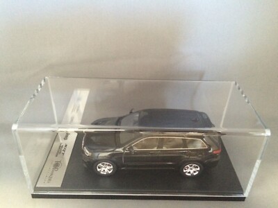 Trax TMJeep02W - Jeep Grand Cherokee SRT8   BLACK