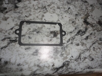 ONE NEW Genuine  Briggs & Stratton Gasket-Breather 27803S