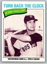 1977 Topps #434 Carl Yastrzemski Turn Back the Clock Red Sox (B)