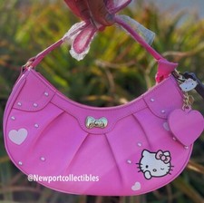 Her Universe Hello Kitty Baguette Heart Purse Viral Nwt