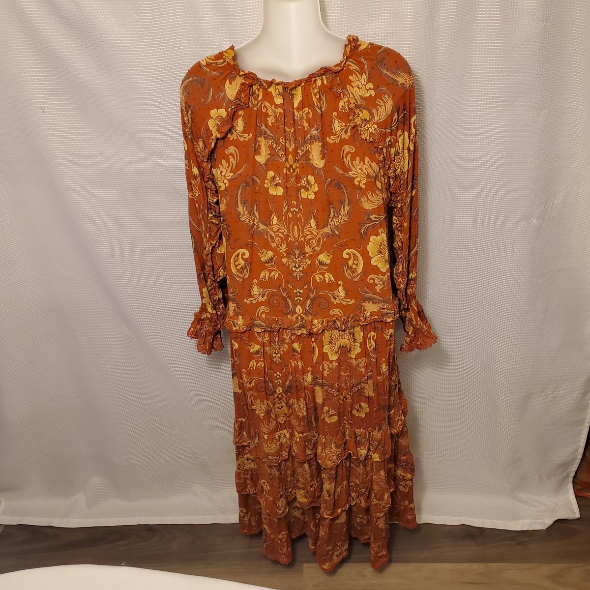 plus size vintage dresses cocktail and party Unique Red Sweetheart Swing Dress Size:8T---Chest = 27 inches/ Waist = 26 inches/ Hollow to floor = 43 inches LENGTH FROM SHOULDER TO tunic Belted Linen A-Line Shirtdress