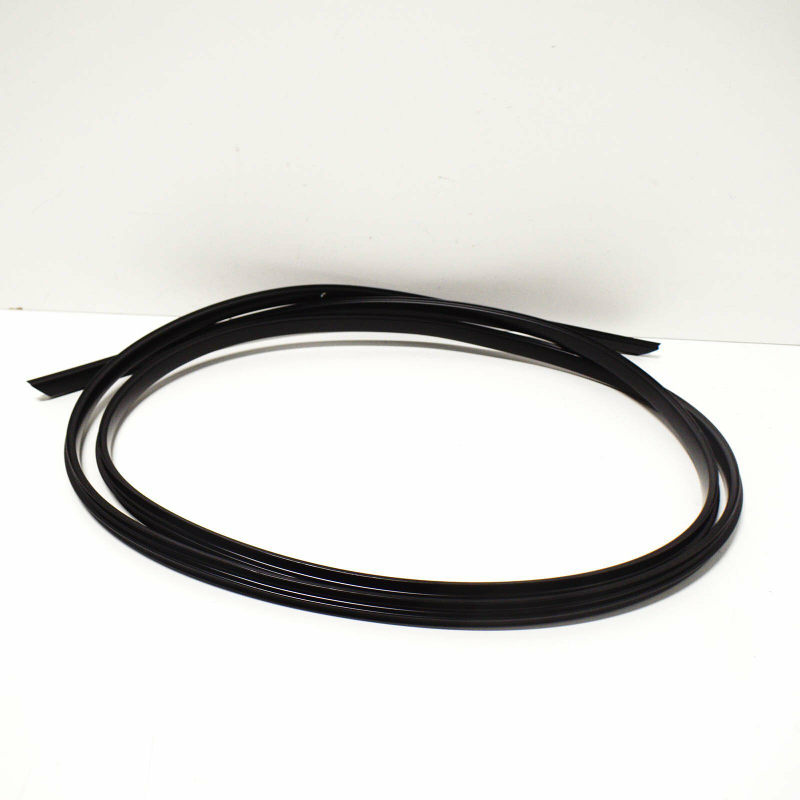 NEW BMW 5 E28 WINDSHIELD UPPER RUBBER MOULDING WEATHERSTRIP 
