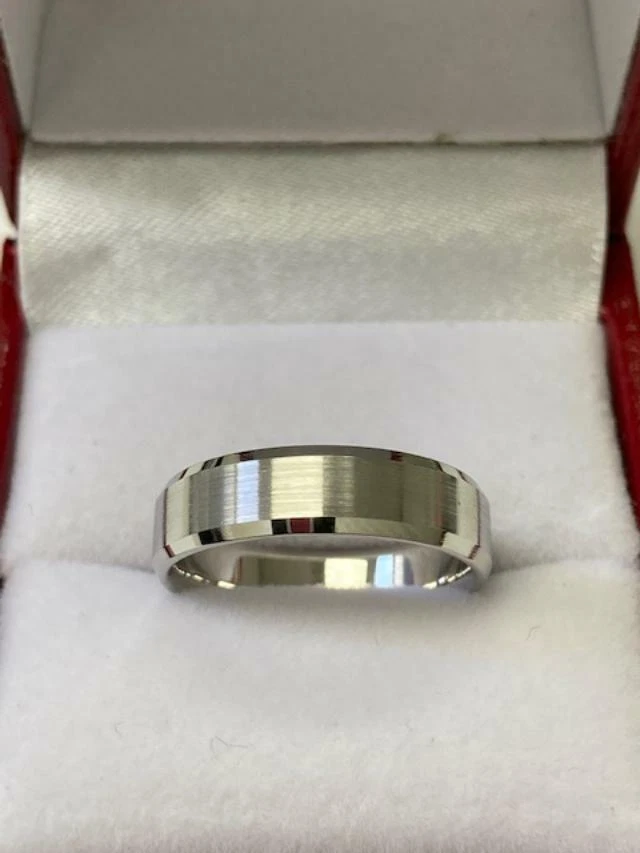 Beveled edge mens wedding bands deals