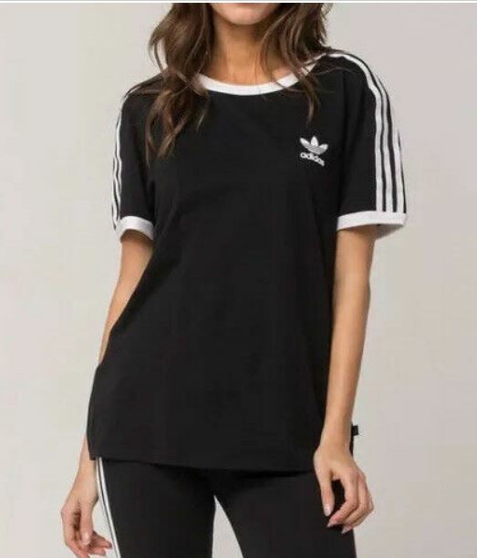 adidas small logo tee