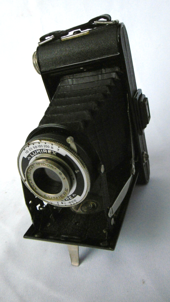 Appareil Photo Ancien "Lumière", Vintage, Objet Déco Ou Collection