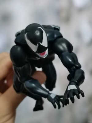 New MAFEX 088 1:12 The Amazing Spider-Man Venom Comic Ver New MAFEX 088 1:12 The Amazing Spider-Man Venom Comic Ver