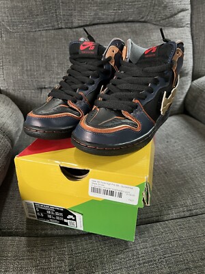 Nike SB Dunk High RX-0 Unicorn Gundam 02 Banshee DH7717-400 Nike SB Dunk High RX-0 Unicorn Gundam 02 Banshee DH7717-400