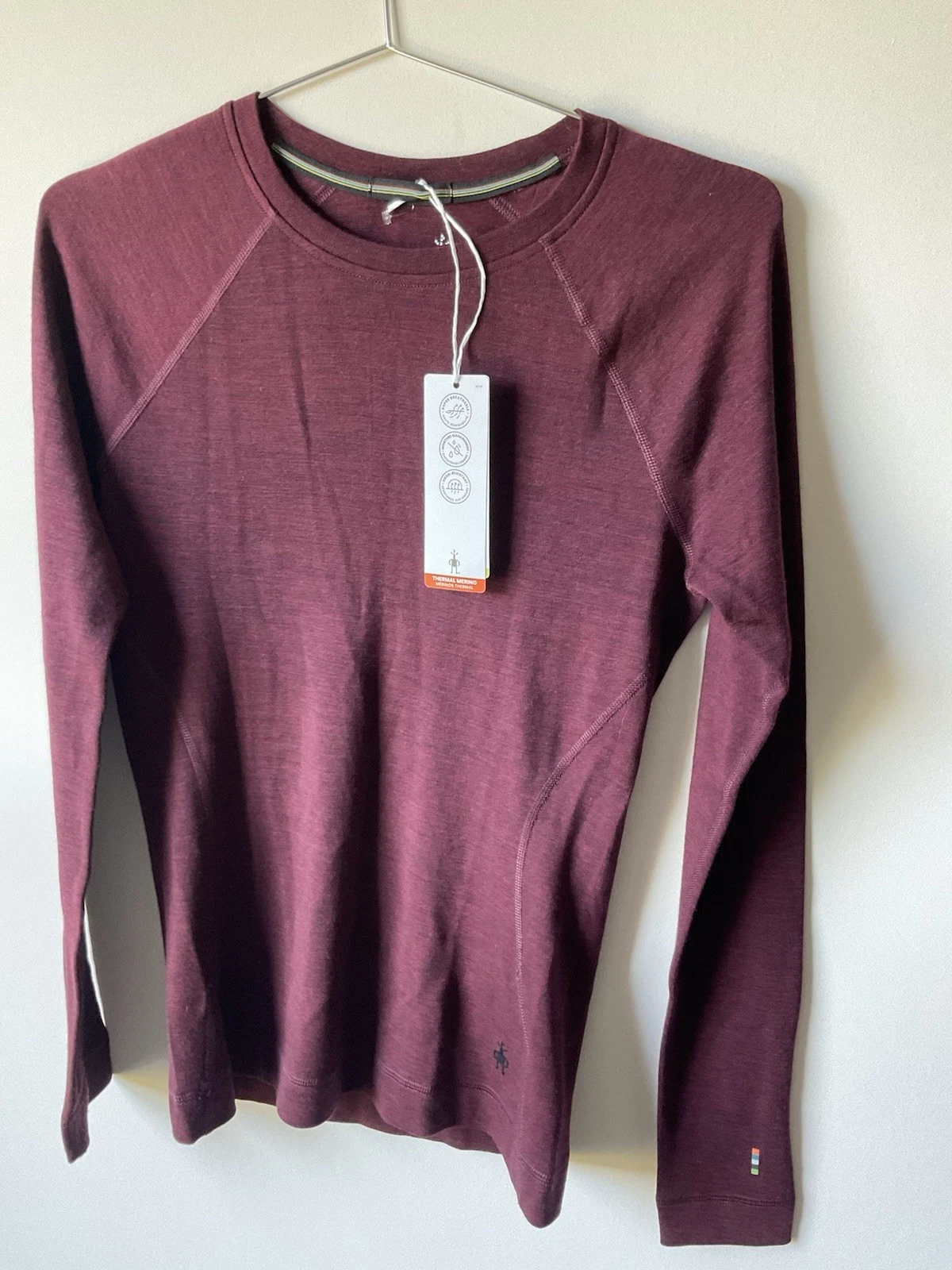 NWT Smartwool Sz S/p Women’s Black Cherry Thermal Layer Crew 100% Merino Wool
Opens in a new window