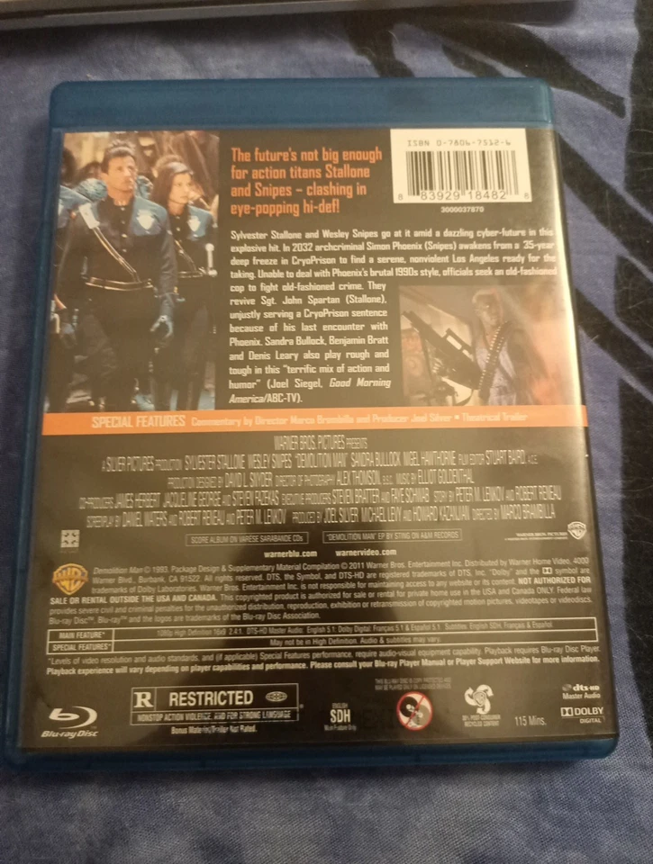 DEMOLITION MAN (1993, Blu-Ray) - Sylvester Stallone - Wesley Snipes Region Free - Image 2 of 2