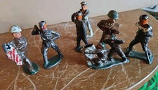 Vintage Lot 2 of 7 Barclay Lead Soldiers 1940S Era 3"