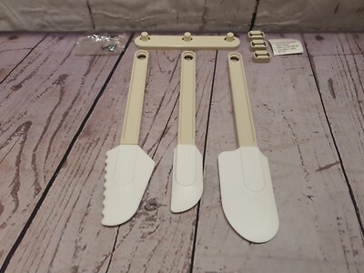 VINTAGE SET Tupperware Kitchen Cooking Utensils Spatulas w/ Hanging Rack - NEW