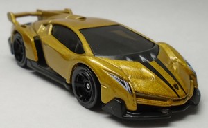 Hot Wheels Lamborghini Veneno Gold & Black New Out of 2020 ...