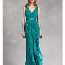 Vera Wang teal green chiffon evening gown v-neckline and ruffles Size 6