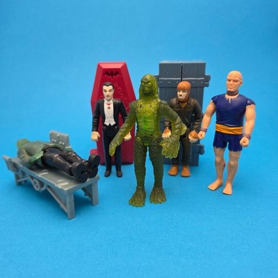 BURGER KING   UNIVERSAL MONSTERS Dracula Creature Wolfman Frankenstein   90er