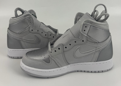 NEW Nike Air Jordan 1 Retro High OG Shoe Sneaker Sz 3.5 Gray Metallic Silver Ugh