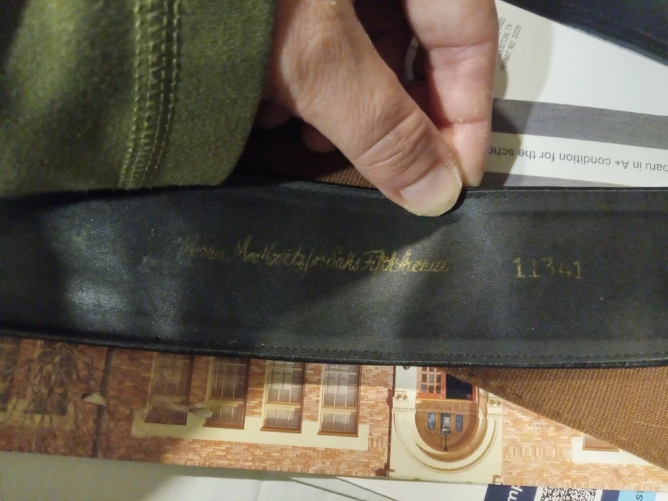 复古 SAKS FIFTH AVENUE 宽斗篷风格黑色皮革腰带 — 第 3/4 张图片