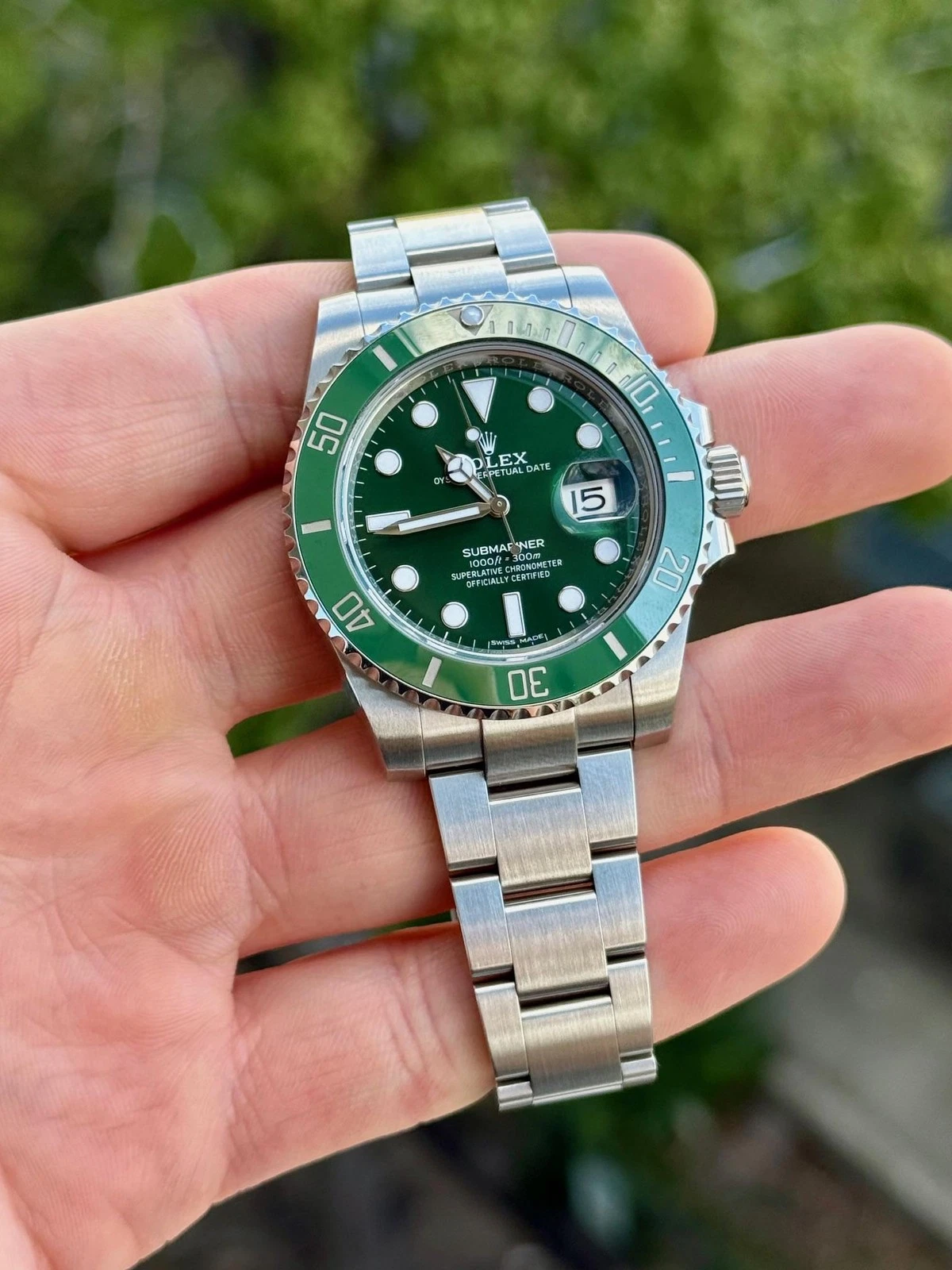 Ultimate 2025 Guide to Rolex Hulk Submariner: What’s Worth Buying Now