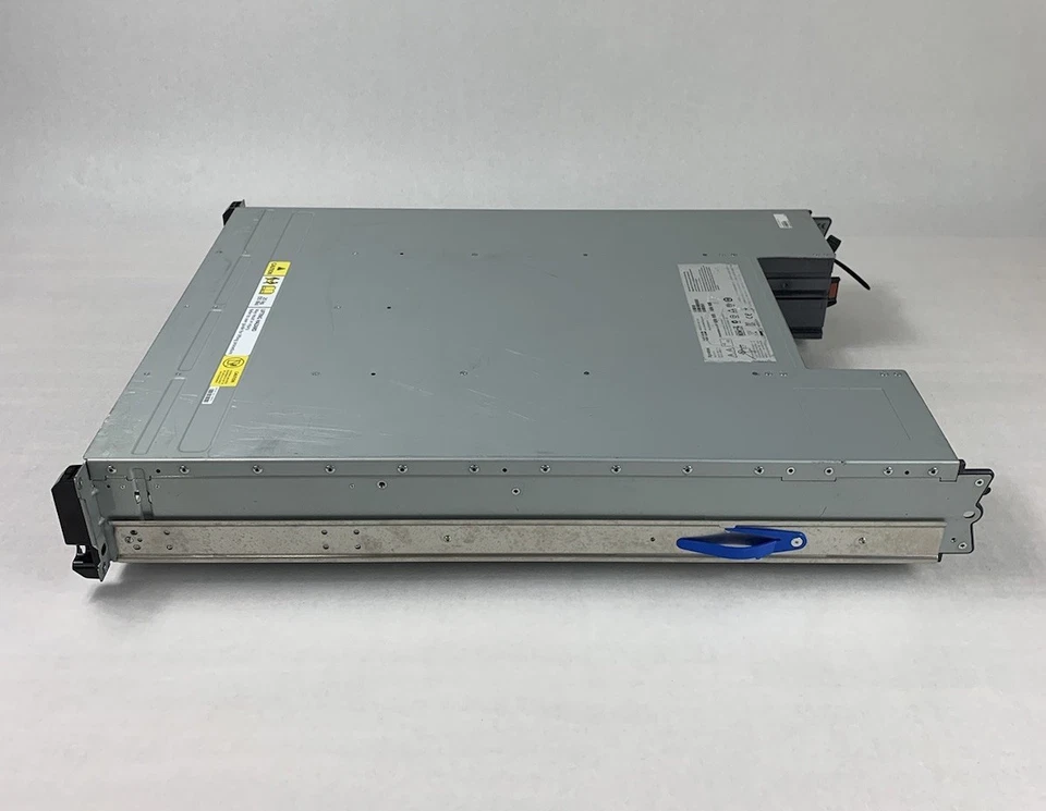 Dell Xyratex HB-1235 12 Bay LFF Enclosure SAS Module No Server Caddies No Logic - Image 3 of 4