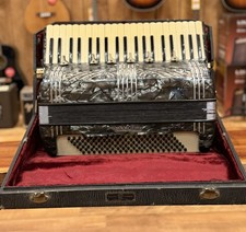 Vintage 120 Bass Full Size Harmonium Piano Accordion Black MOP With Case