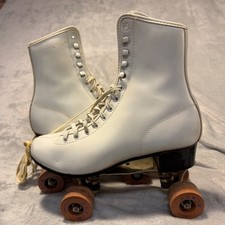 Vintage Chicago Roller Skates 200 White High Top Quad Skates Arrow Wheels Size 9