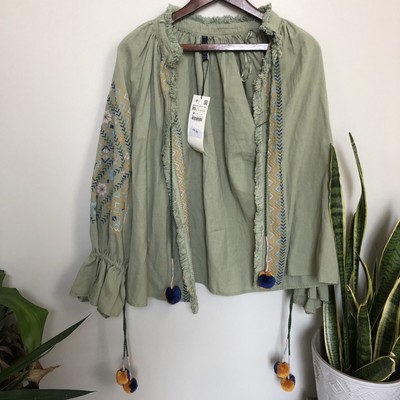 Veste à pompons brodée Zara à pompons brodés vert olive XS neuve