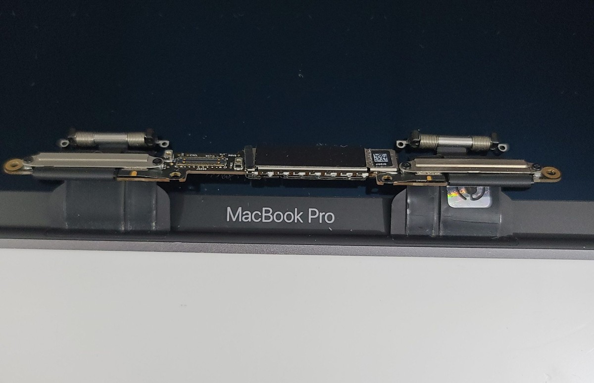 Apple MacBook Pro 15" A1990 2018 2019 Display LCD Originale OEM