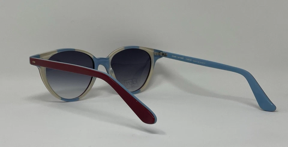 Gafas de sol Lafont NecPlusUltra6012 rojas con espalda azul/blanca, lentes degradadas azules Foto 3 de 3