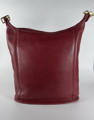Vintage Coach Slim Duffle Sac 9060 Red Leather 2001 K1P Shoulder 