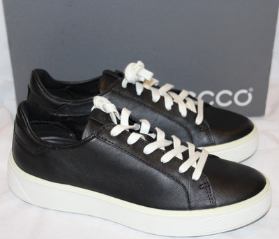 ECCO Women Street Lite Black Padded Platform Round Toe Leather Sneakers 7-7.5 38