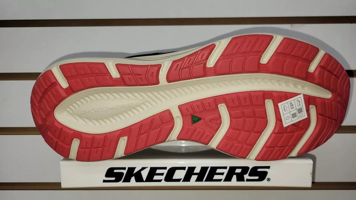 Skechers Mens Black Shoes Comfort Casual Walking Stretch Lace