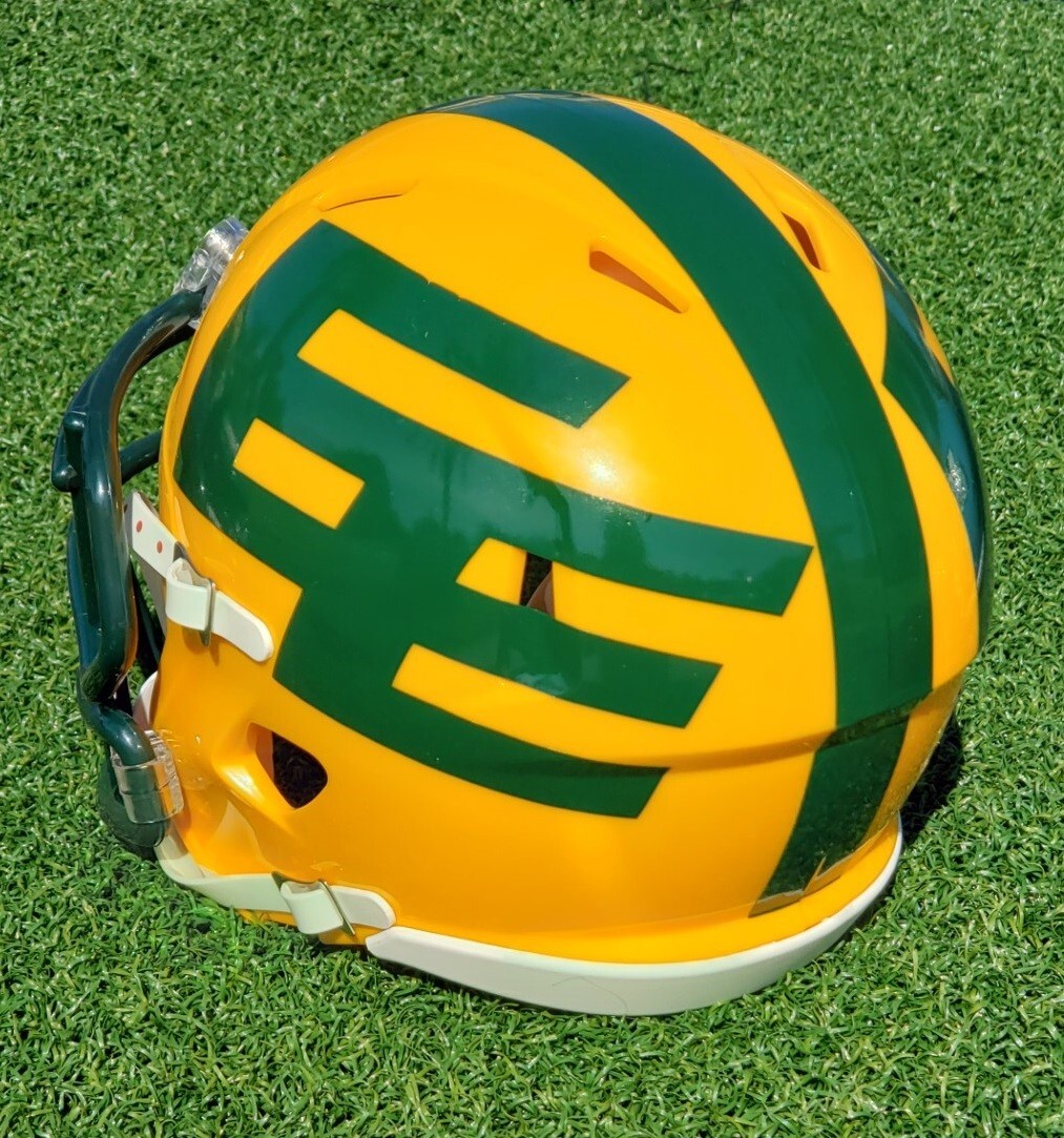 EDMONTON (ESKIMOS) ELKS CFL FOOTBALL MINI HELMET 2019 HUGE EE VERSION eBay