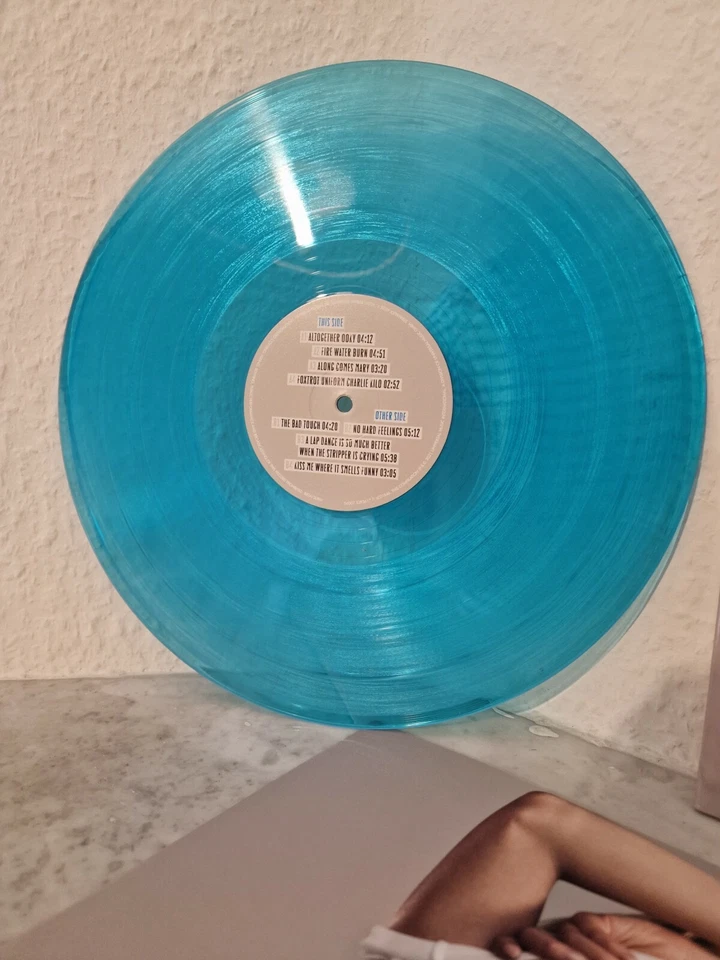 BLOODHOUND GANG SHOW US YOUR HITS BEST OF 2021 ELECTRONIC HIP HOP ROCK U.S - Photo 4/4