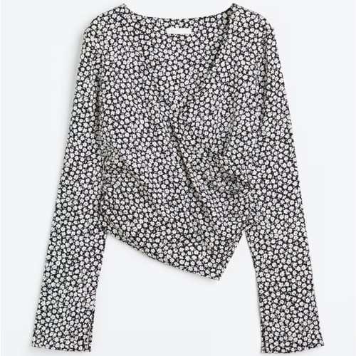 NWT H&M Women's Black White Floral Satin Wrap Top Blouse V-Neck Long Sleeve S - Picture 3 of 9